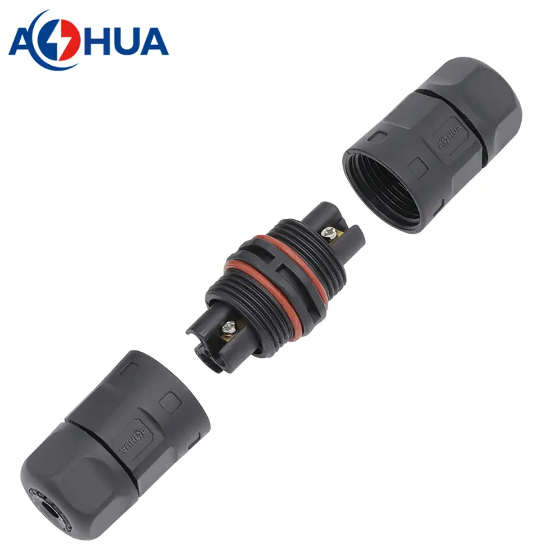 LM20 connector 04