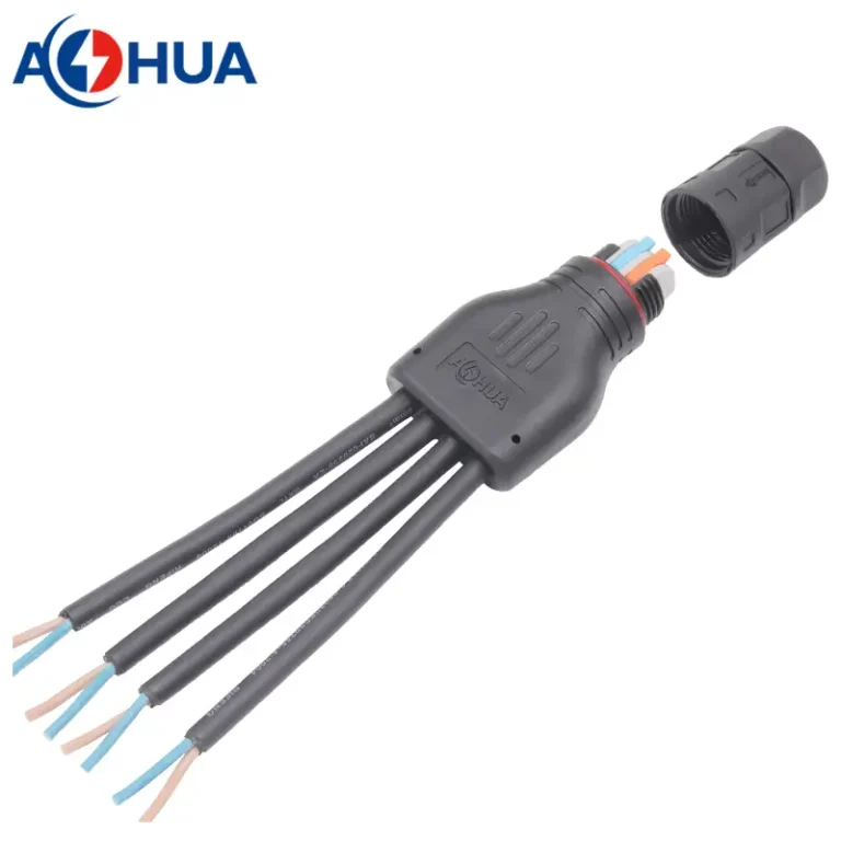 YM20 Connector 1