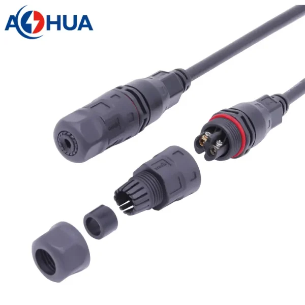 L20 Connector 1