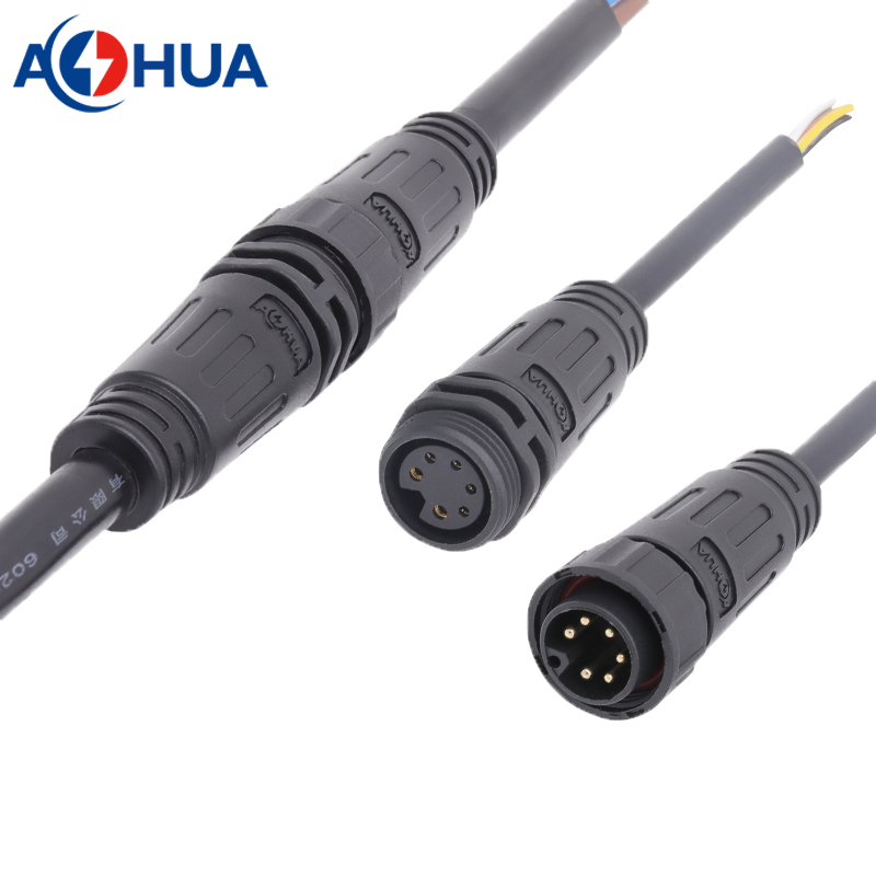 2+4pin-plug-connectors